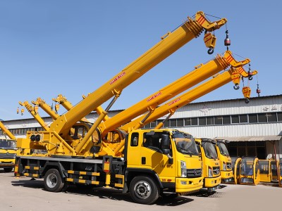 Crane trucks